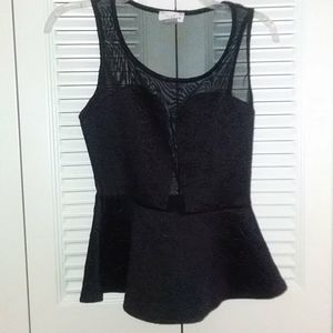 Black peblum top